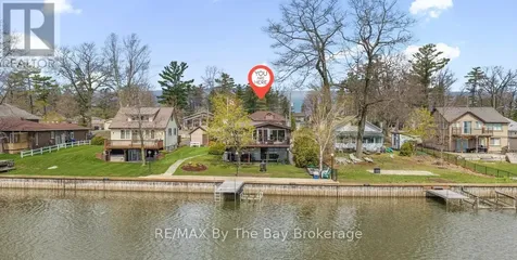39 Old Mosley Street Wasaga Beach ON L9Z 2J8
