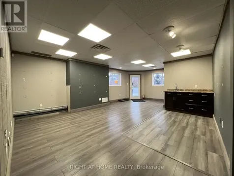 32 Matchedash Street North Orillia ON L3V 4T5