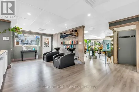 32 Matchedash Street North Orillia ON L3V 4T5