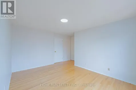 182 Windhurst Drive Ottawa ON K2G 6J4