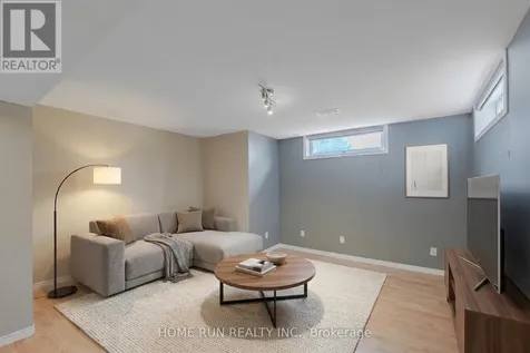 182 Windhurst Drive Ottawa ON K2G 6J4