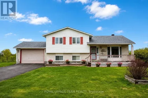 134 Torok Drive Mississippi Mills ON K7C 3P1
