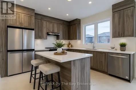 182 Mapleside Drive Wasaga Beach ON L9Z 0L4