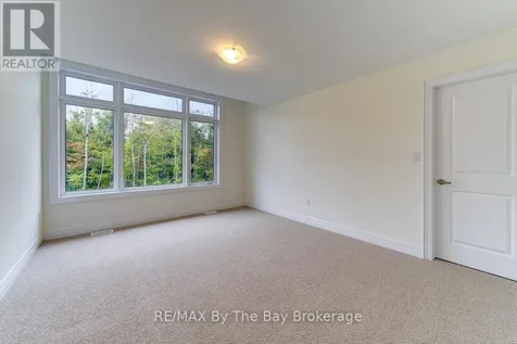 182 Mapleside Drive Wasaga Beach ON L9Z 0L4