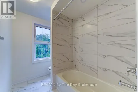 182 Mapleside Drive Wasaga Beach ON L9Z 0L4