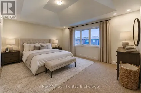 182 Mapleside Drive Wasaga Beach ON L9Z 0L4