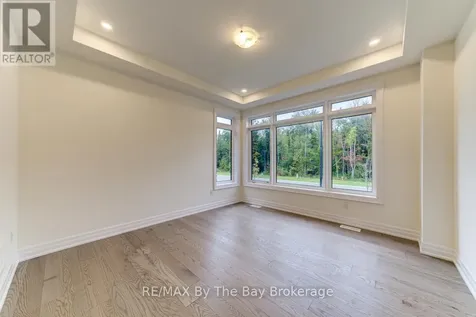 182 Mapleside Drive Wasaga Beach ON L9Z 0L4