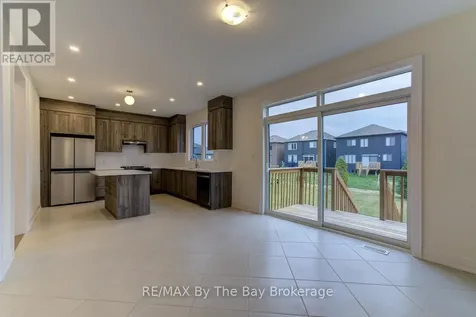 182 Mapleside Drive Wasaga Beach ON L9Z 0L4