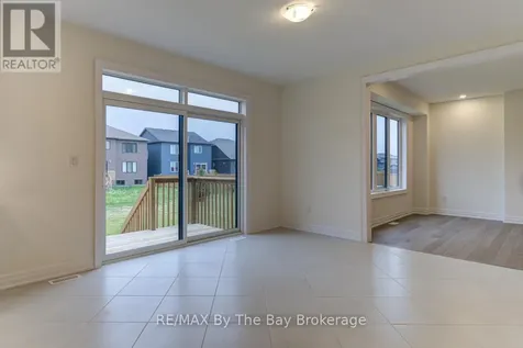 182 Mapleside Drive Wasaga Beach ON L9Z 0L4