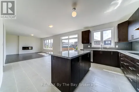 174 Mapleside Drive Wasaga Beach ON L9Z 0L4