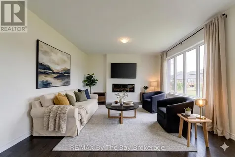 174 Mapleside Drive Wasaga Beach ON L9Z 0L4