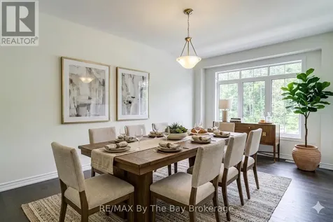 174 Mapleside Drive Wasaga Beach ON L9Z 0L4