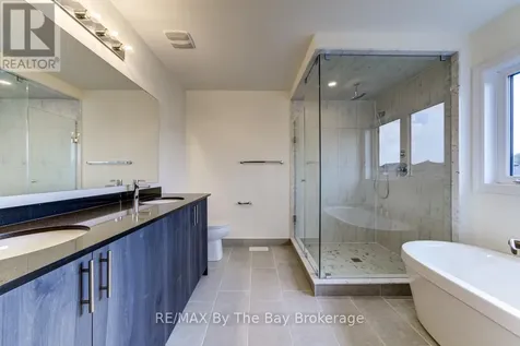 174 Mapleside Drive Wasaga Beach ON L9Z 0L4