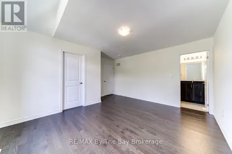 174 Mapleside Drive Wasaga Beach ON L9Z 0L4