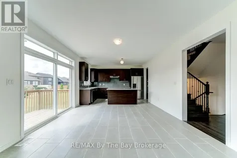 174 Mapleside Drive Wasaga Beach ON L9Z 0L4