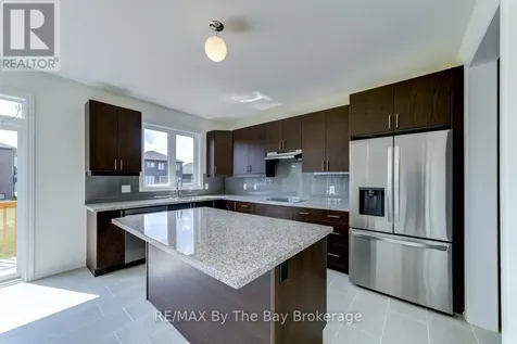 174 Mapleside Drive Wasaga Beach ON L9Z 0L4