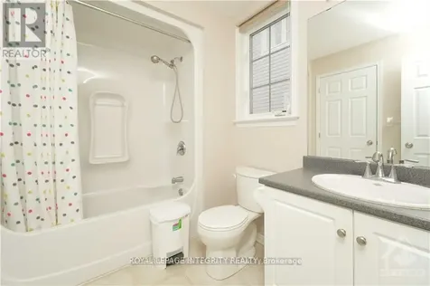 404 Kilmarnock Way Ottawa ON K2J 0M6
