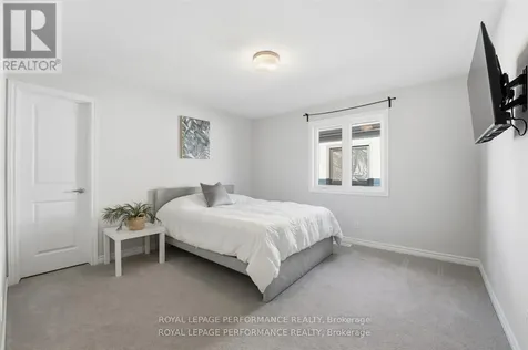162 Lumen Place Ottawa ON K1W 0T1