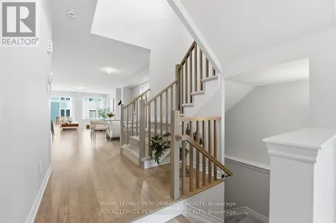 162 Lumen Place Ottawa ON K1W 0T1