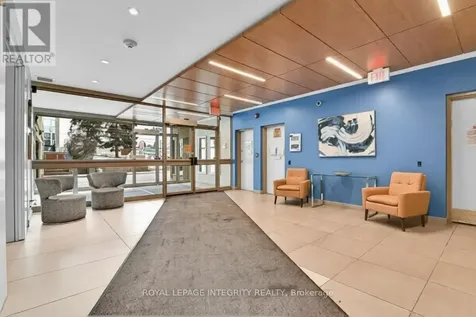 158A Mcarthur Avenue Ottawa ON K1J 7E7
