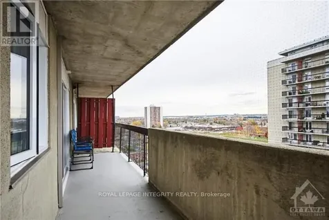 158A Mcarthur Avenue Ottawa ON K1J 7E7