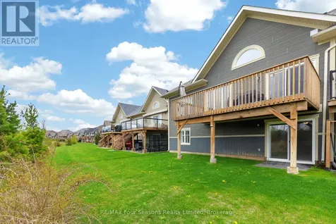 100 Kari Crescent Collingwood ON L9Y 5B4