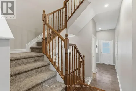696 Trigoria Crescent Ottawa ON K4A 1A8