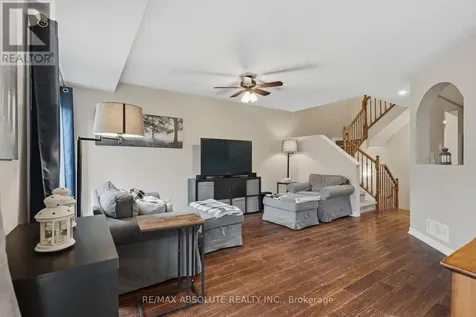 696 Trigoria Crescent Ottawa ON K4A 1A8