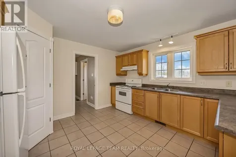6668 Tommary Drive Ottawa ON K4P 1G8