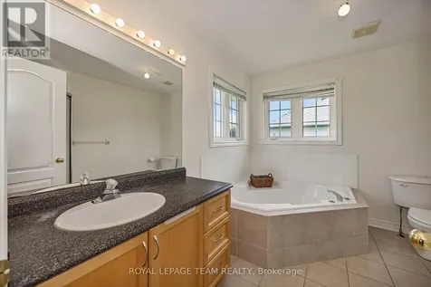 6668 Tommary Drive Ottawa ON K4P 1G8