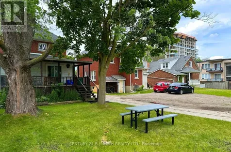 205-209 Erb Street West Waterloo ON N2L 1V6