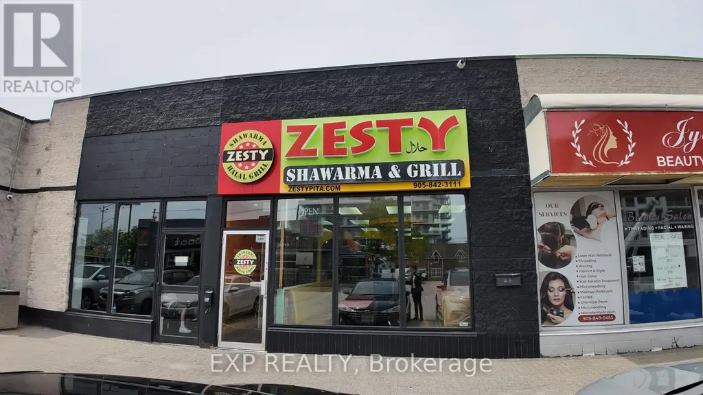 579 Kerr Street Oakville (qe Queen Elizabeth) ON L6K 3E1