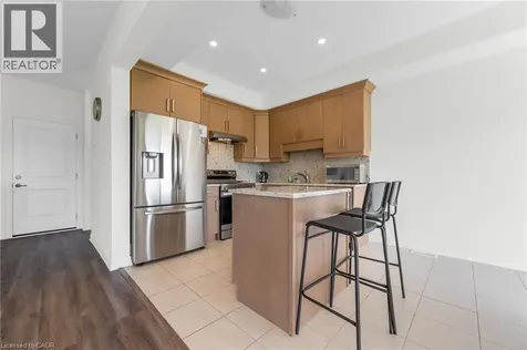 123 Sycamore Street Welland ON L3C 0H9