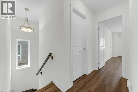 123 Sycamore Street Welland ON L3C 0H9