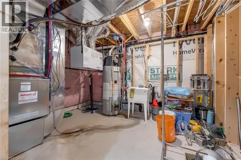 123 Sycamore Street Welland ON L3C 0H9