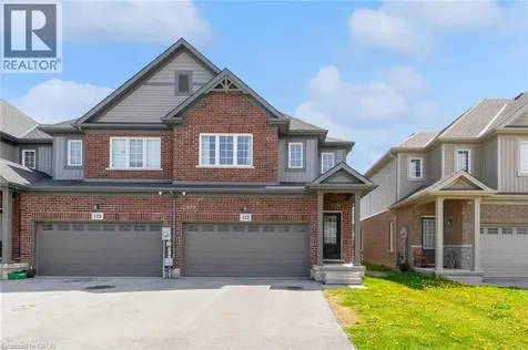 123 Sycamore Street Welland ON L3C 0H9