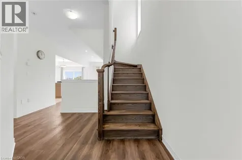 123 Sycamore Street Welland ON L3C 0H9