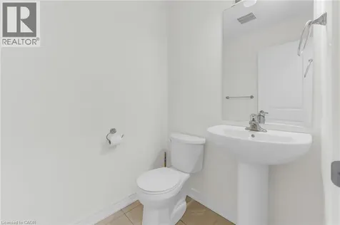 123 Sycamore Street Welland ON L3C 0H9