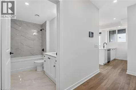 461 Green Road Stoney Creek ON L8E 0L5