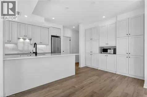 461 Green Road Stoney Creek ON L8E 0L5