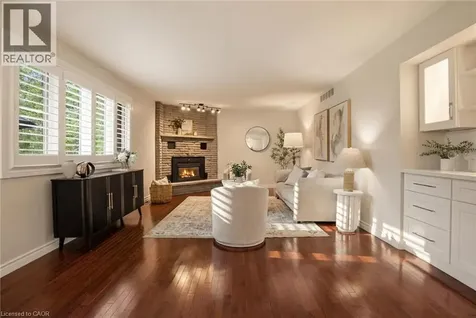 20 Huntingdale Place West Kitchener ON N2A 3K6