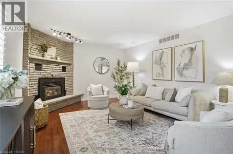 20 Huntingdale Place West Kitchener ON N2A 3K6