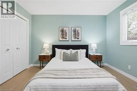 20 Huntingdale Place West Kitchener ON N2A 3K6