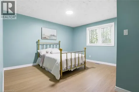 20 Huntingdale Place West Kitchener ON N2A 3K6