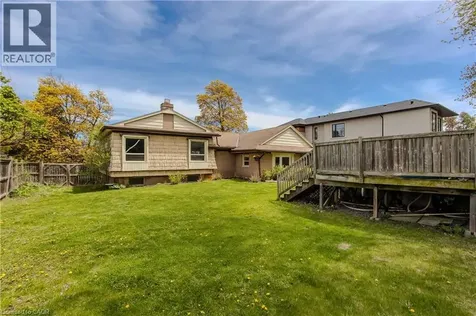482 Sherin Drive Oakville ON L6L 4J5