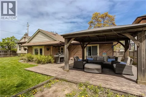 482 Sherin Drive Oakville ON L6L 4J5