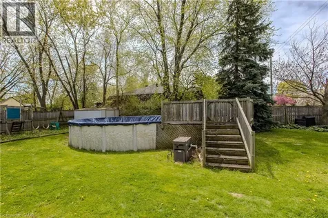 482 Sherin Drive Oakville ON L6L 4J5