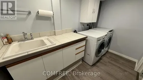 10 Durbin Court Ottawa ON K2L 3T8