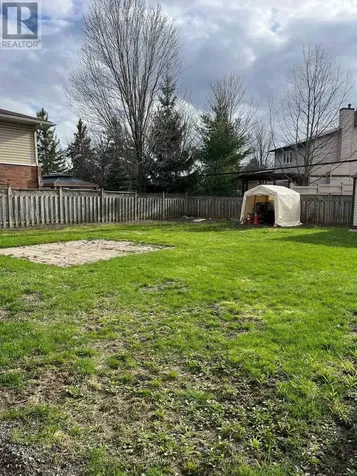1540 Maxime Street Ottawa ON K1B 3L1