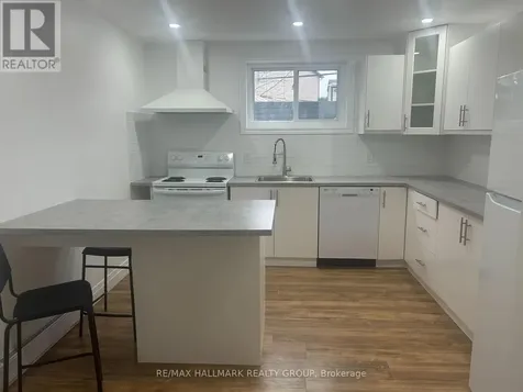 1540 Maxime Street Ottawa ON K1B 3L1